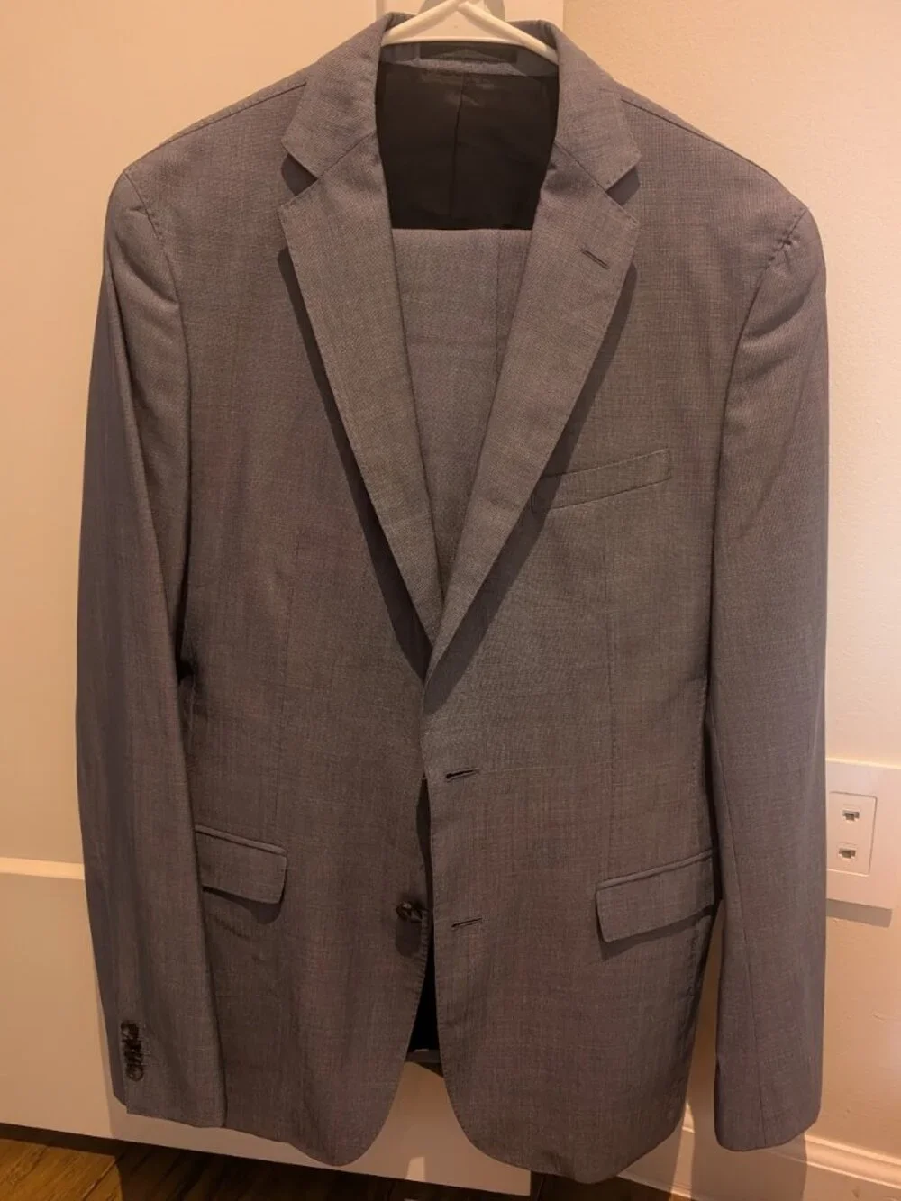 Suit - BOSS Hugo Boss Model/Line: Reyno1 / Wave1 - 40L